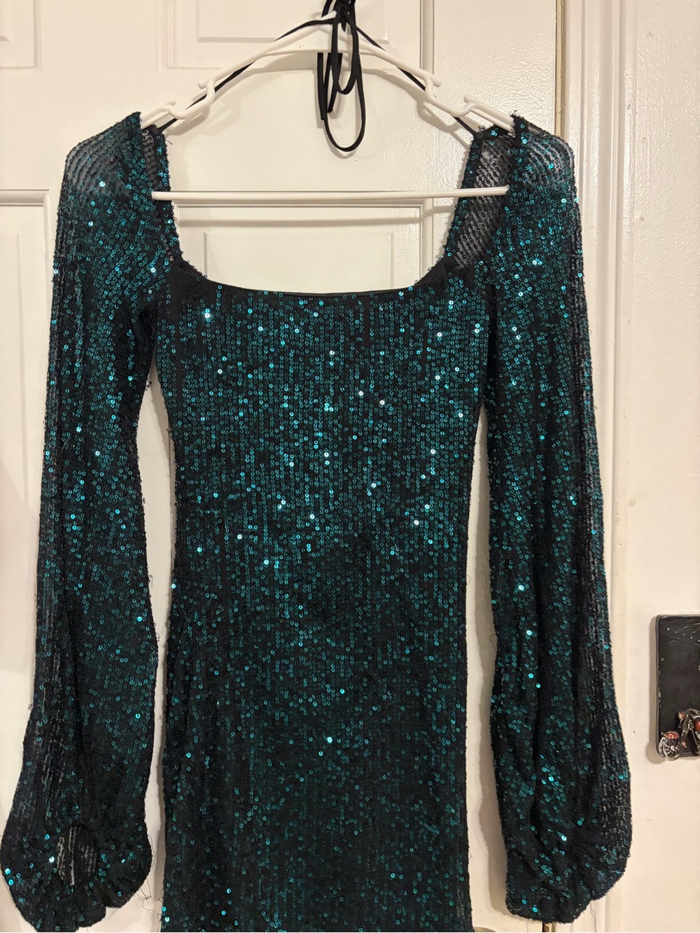 Green Sequin Long Sleeve Mini Dress size xs only worn once